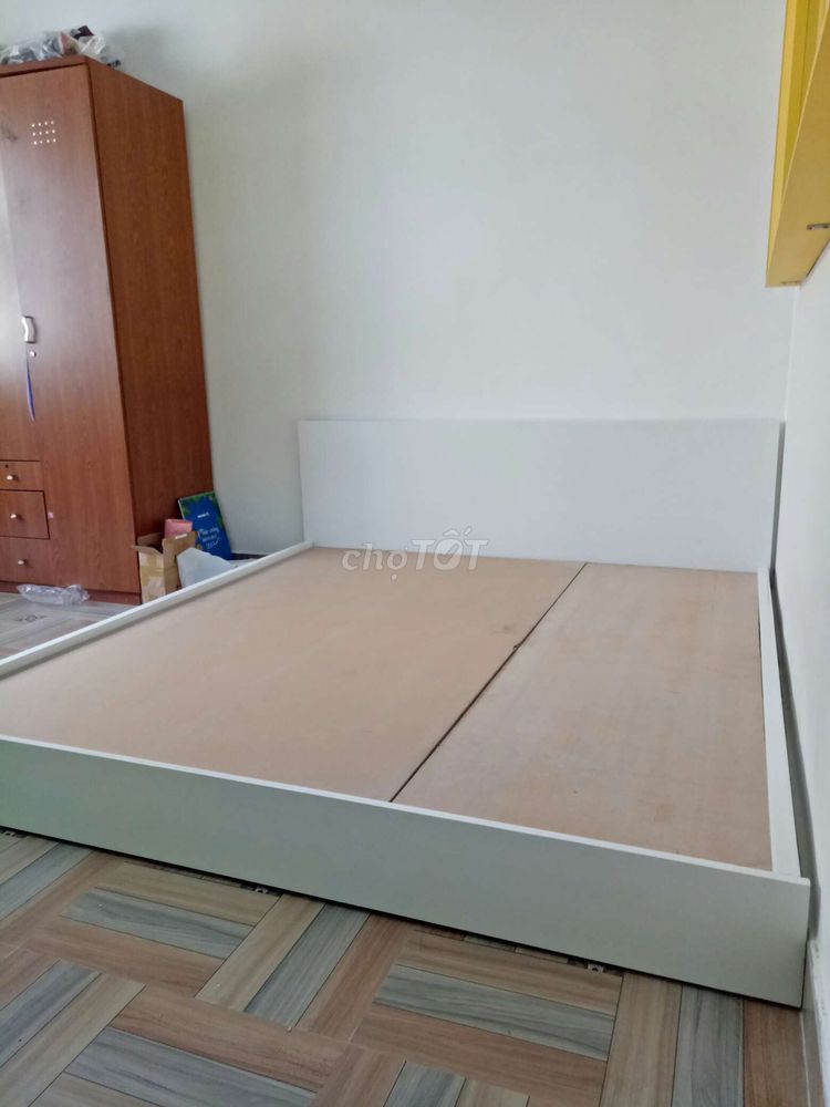 Thanh lý gấp gường 160x2m màu trắng sữa giá rẻ