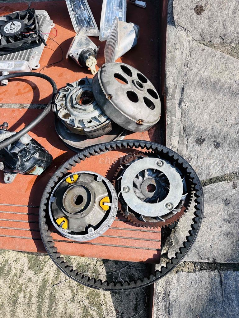 PHỤ TÙNG VESPA GTS THÁO XE CHÍNH HÃNG. Mua bán Phụ tùng xe tại Quận 12 Tp Hồ Chí Minh được đăng bởi Ta Thanh Thai hình 2