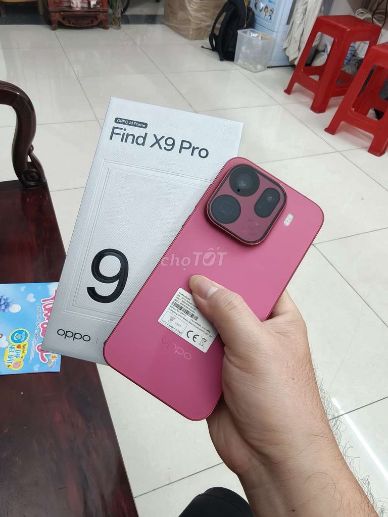 Oppo Find X9 Pro chính hãng bảo hành siêu dài gl. Mua bán Điện thoại tại Quận 5 Tp Hồ Chí Minh được đăng bởi Strawberry Táo hình 1