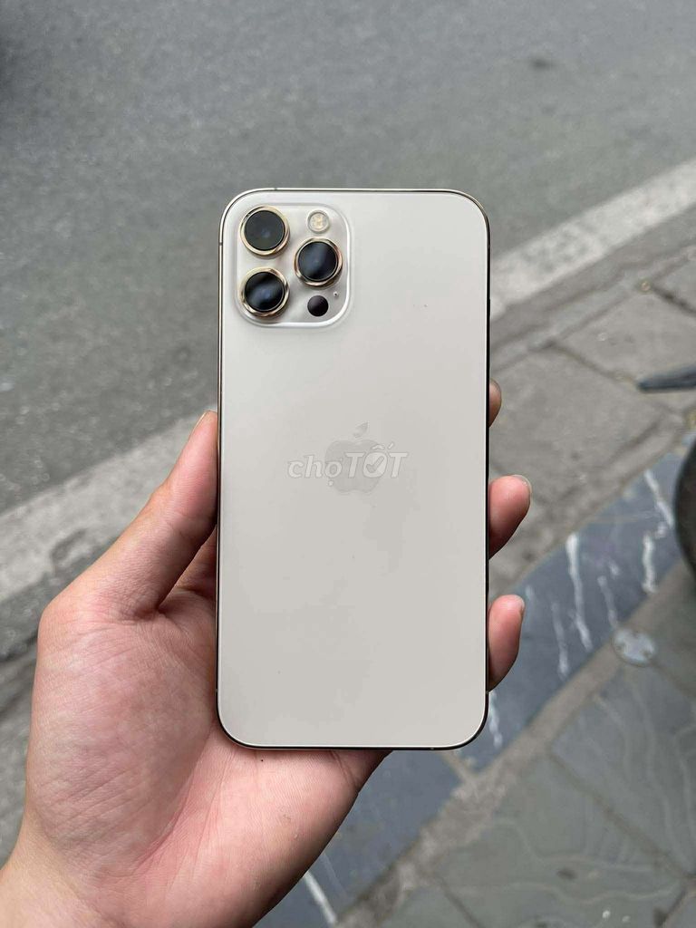 Apple iPhone 12 Pro Max Vàng. Mua bán Điện thoại tại Thị xã Duy Tiên Hà Nam được đăng bởi Duy Huynh hình 1