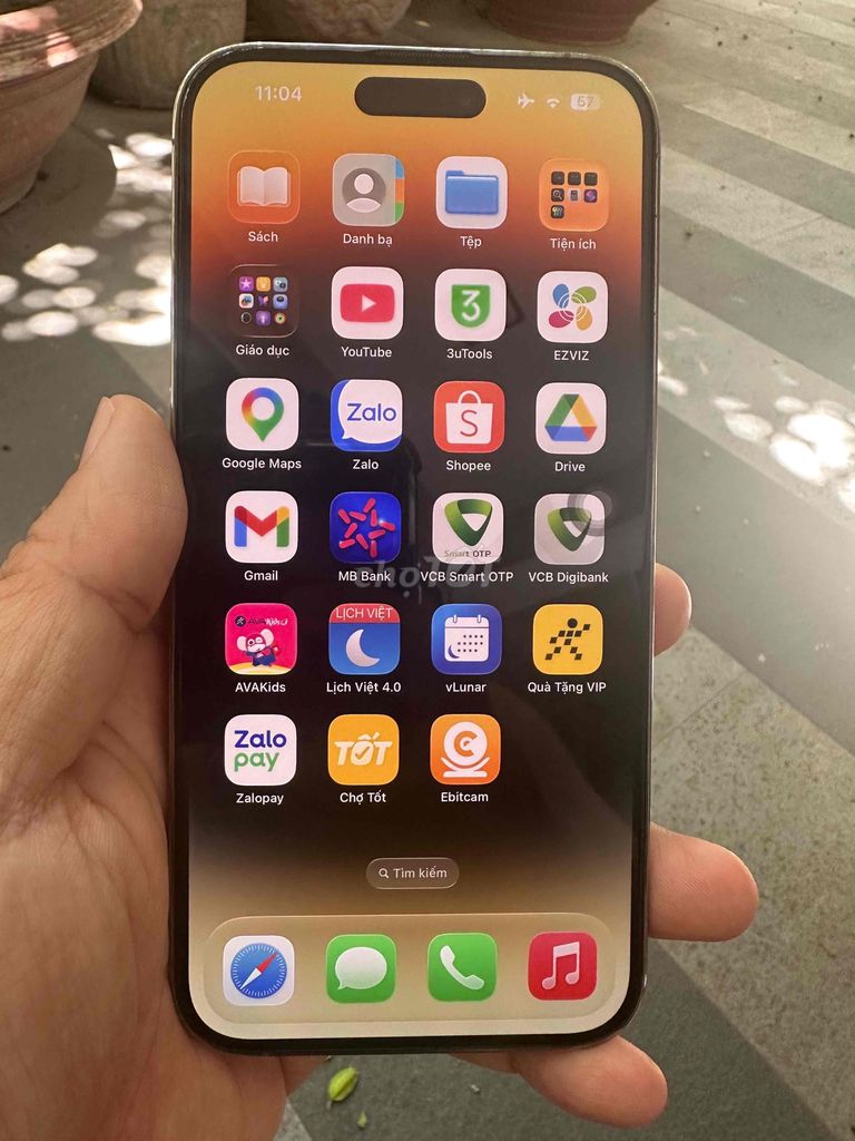 iPhone 14 Pro Max 128GB Vàng. Mua bán Điện thoại tại Thành phố Nha Trang Khánh Hòa được đăng bởi Lê Phương hình 1