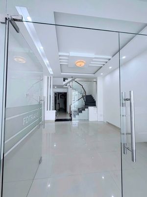 Аренда · 5 комн. · 90 м² · Quận Sơn Trà, ул. Đường Trần Thánh Tông