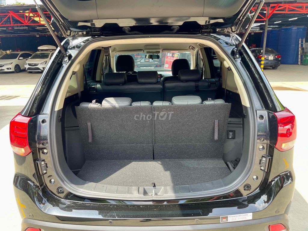 Outlander 2020 2.0 CVT - 22000km chủ đi ít giữ kỹ. Mua bán Ô tô tại Quận 8 Tp Hồ Chí Minh được đăng bởi Trường Nguyễn Chợ Tốt Xe Official Mall hình 7