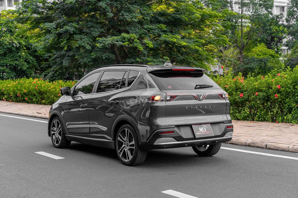 VinFast VFe34 2022  - 35700 km. Mua bán Ô tô tại Quận Bình Tân Tp Hồ Chí Minh được đăng bởi Nguyễn Khánh Hằng hình 9