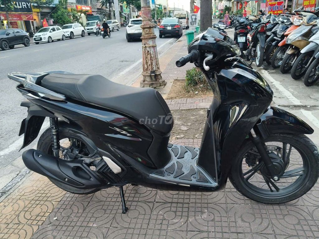 Cần ra đi xe SH 125 đời 2024. Mua bán Xe máy tại Quận Kiến An Hải Phòng được đăng bởi Việt Thắng hình 1