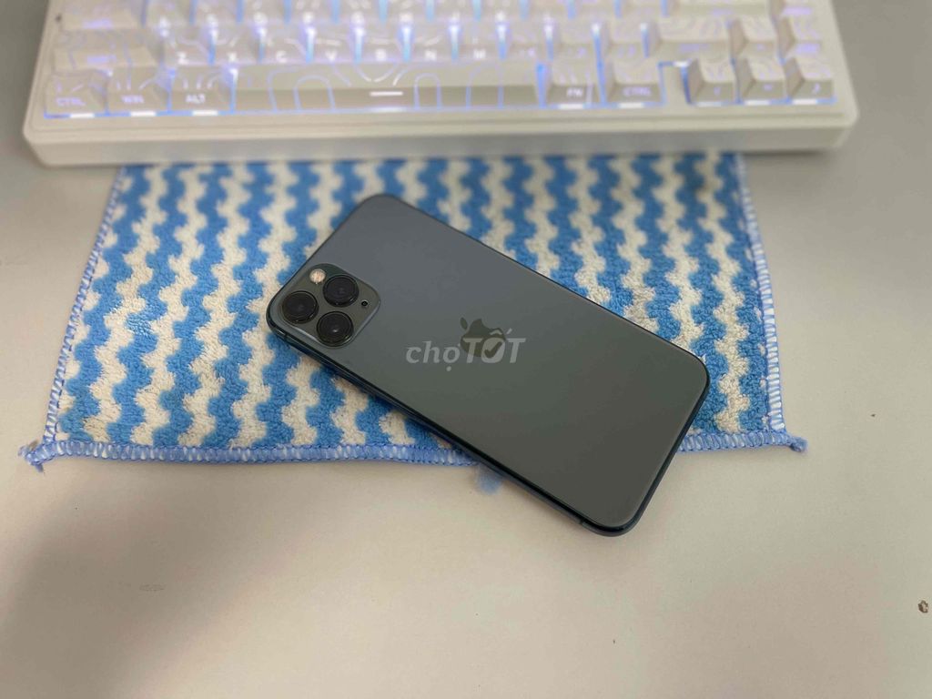 Cần tiền nên bán iPhone 11 pro VN/A 256Gb như hình. Mua bán Điện thoại tại Quận Hải Châu Đà Nẵng được đăng bởi Thuận hình 1