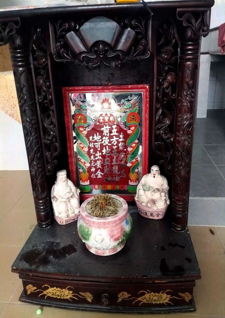 Bàn thờ Gỗ Nâu. Mua bán Nội thất, đồ gia dụng khác tại Quận 11 Tp Hồ Chí Minh được đăng bởi A Sáng hình 1