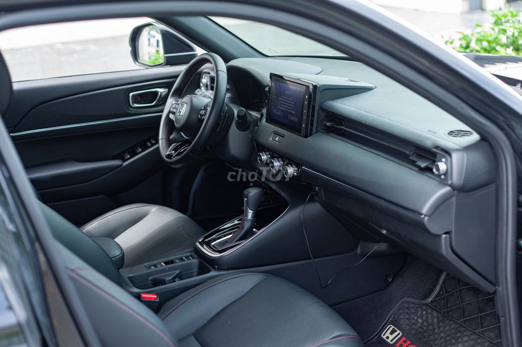 Honda HR-V RS 2024 - 3300 km. Mua bán Ô tô tại Thành phố Thủ Đức Tp Hồ Chí Minh được đăng bởi H2T Auto hình 14