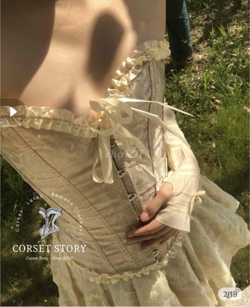 Áo corset nữ lụa TẶNG áo khoác lụa. Mua bán Quần áo tại Quận Nam Từ Liêm Hà Nội được đăng bởi Nga Lê hình 1