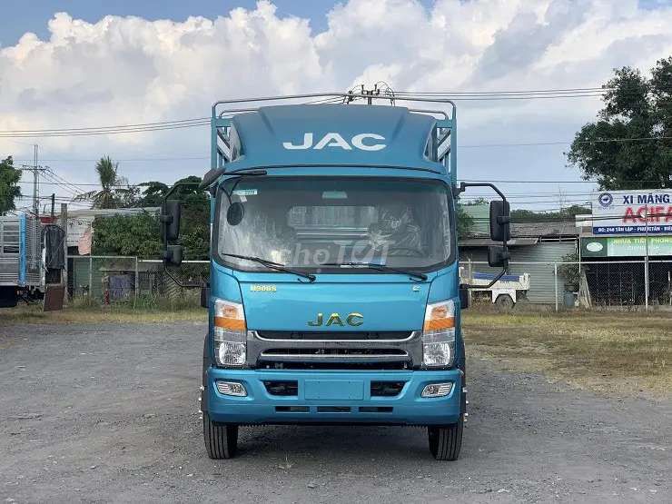 Jac n900s