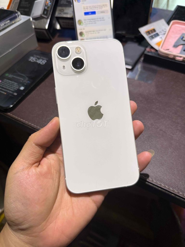 Apple iPhone 13 256GB Trắng Quốc tế p100. Mua bán Điện thoại tại Thành phố Thủ Đức Tp Hồ Chí Minh được đăng bởi Minh Sang Store Góp Bao Nợ Xấu hình 1