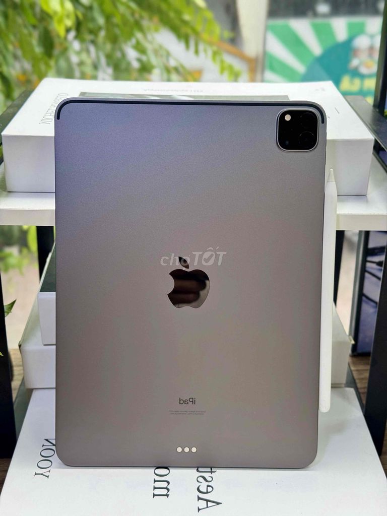 COMBO iPad Pro M1 11” 128GB WIFI GRAY + Pencil 2. Mua bán Máy tính bảng tại Quận 10 Tp Hồ Chí Minh được đăng bởi Đặng Quốc hình 1
