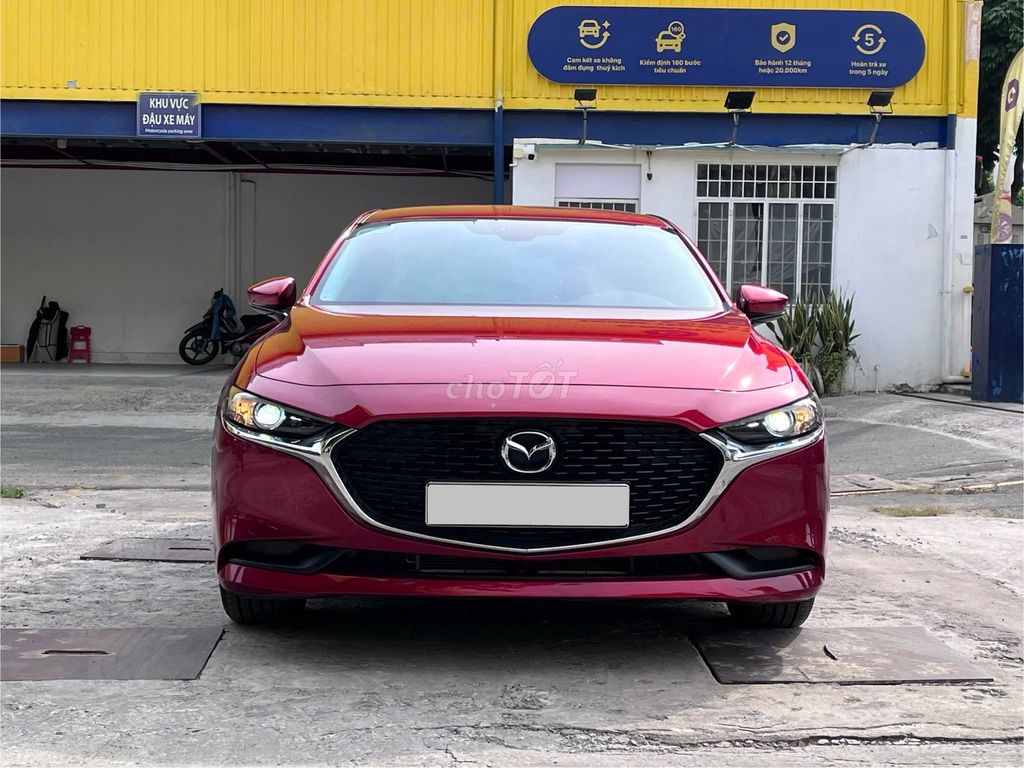 MAZDA 3 DELUXE 2023 XE GIA ĐÌNH LƯỚT ĐẸP VAY 70%