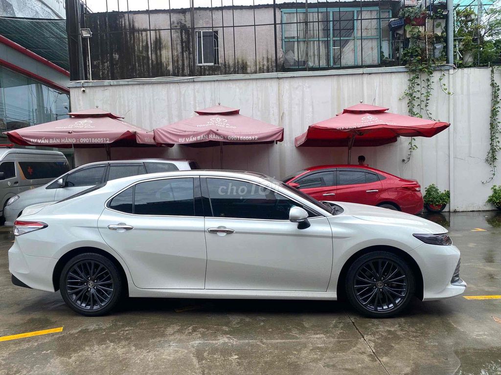 Camry 2.5Q 2021 HT Vay 70% - Giá Còn Giảm. Mua bán Ô tô tại Thành phố Thủ Đức Tp Hồ Chí Minh được đăng bởi Ngọc Long Toyota Đông Sài Gòn hình 4