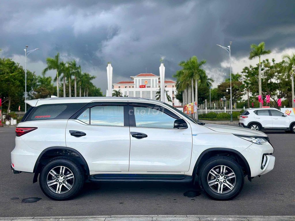 Toyota Fortuner 2019 2.4G 4x2 AT - 81234 km. Mua bán Ô tô tại Quận Hải Châu Đà Nẵng được đăng bởi Xuân Vũ TAMKYCAR hình 8