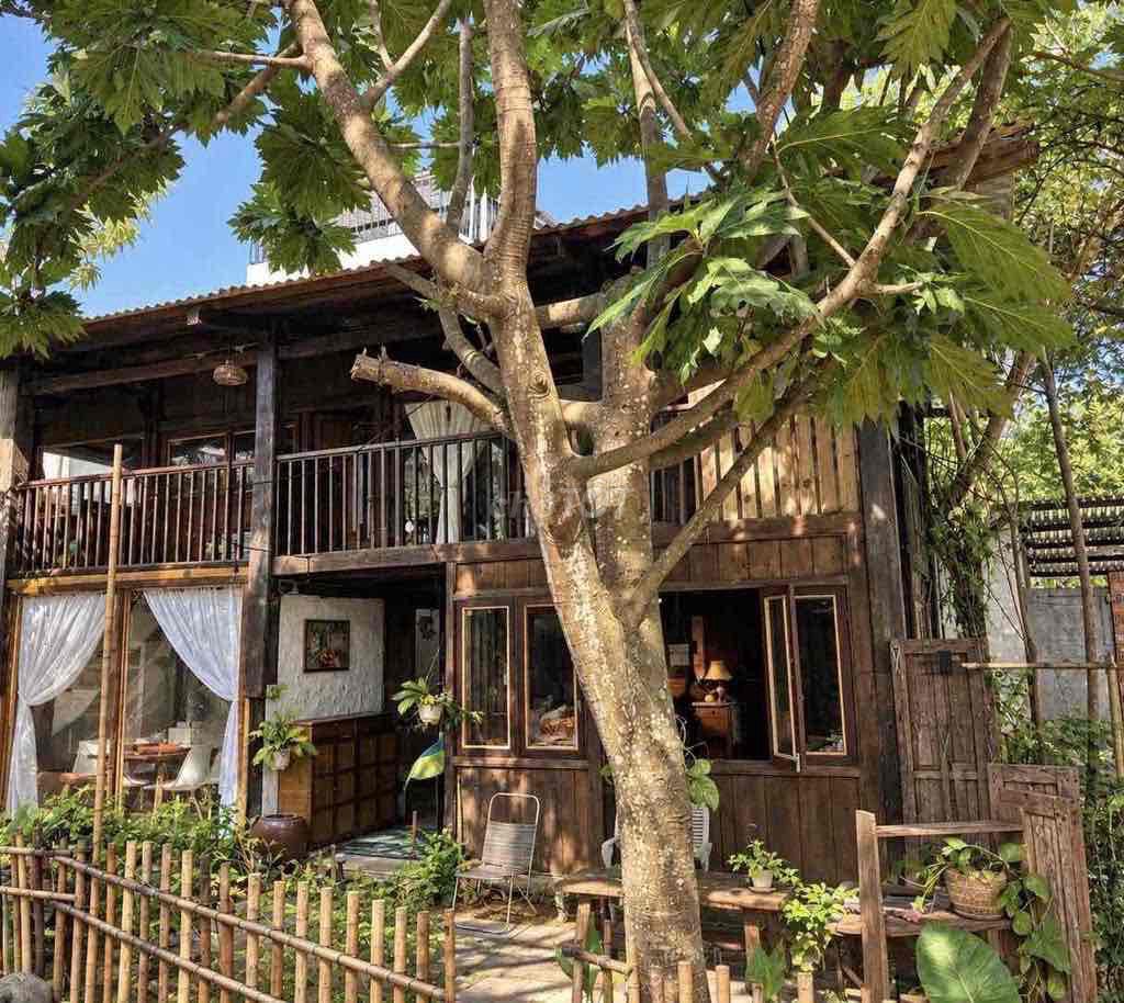 Garden house with fireplace and BBQ garden near Đặng Thái Thân — photo 1