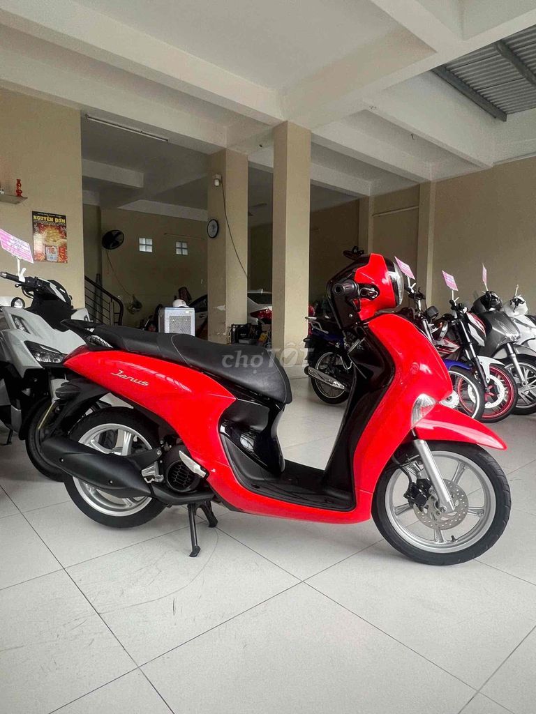 zanus 2022 . mẫu mới. máy zin im . áo đẹp ko trầy. Mua bán Xe máy tại Thành phố Rạch Giá Kiên Giang được đăng bởi XE MÁY ÚT BÉ  hình 1