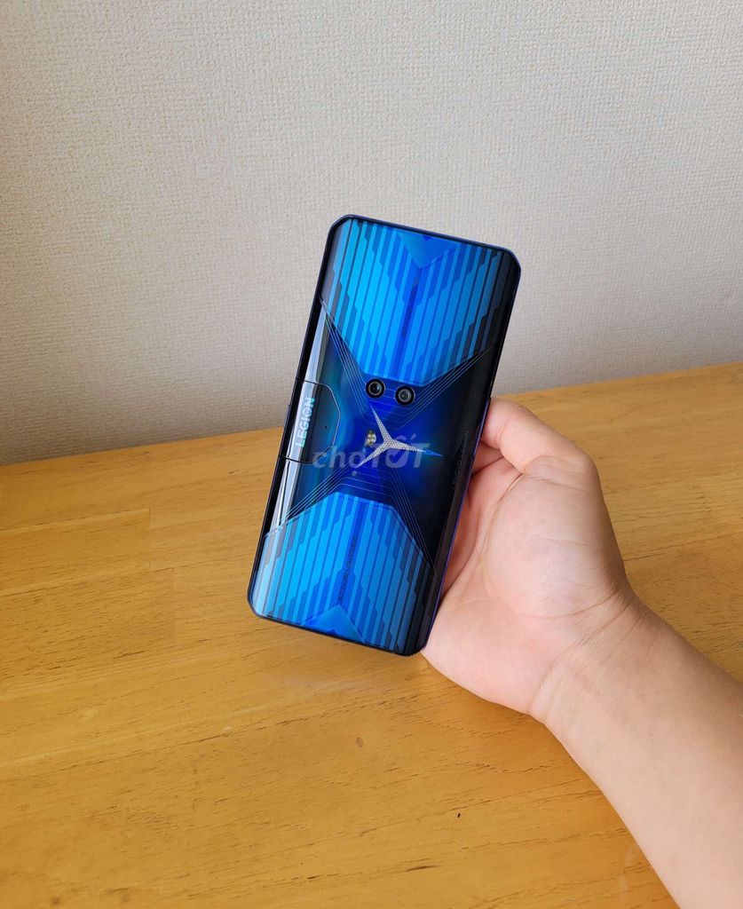 Lenovo Legion Pro 5G ram 12/256gb màn đẹp zin gl. Mua bán Điện thoại tại Quận Tân Phú Tp Hồ Chí Minh được đăng bởi Phan Han hình 1