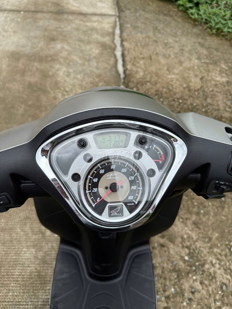 Sh mode 2015. Mua bán Xe máy tại Thành phố Bến Tre Bến Tre được đăng bởi Đỗ nhân nghĩa hình 6