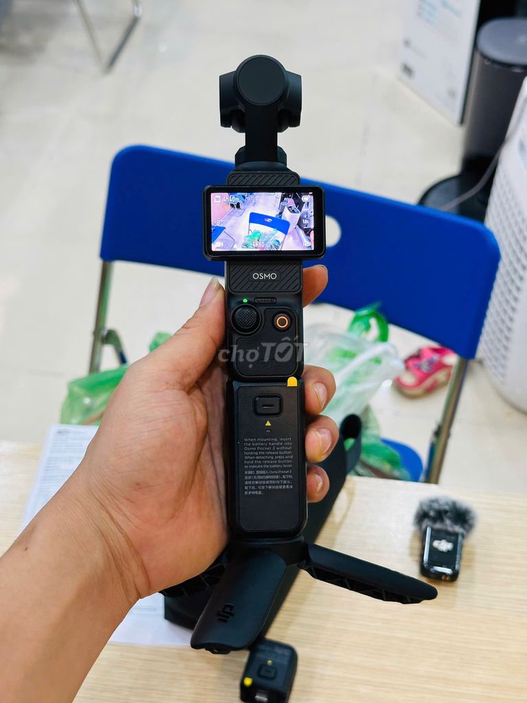 DJI Pocket 3 Creator Combo Chính hãng FTP shop. Mua bán Máy ảnh, Máy quay tại Quận Đống Đa Hà Nội được đăng bởi Thế Hoàng hình 1