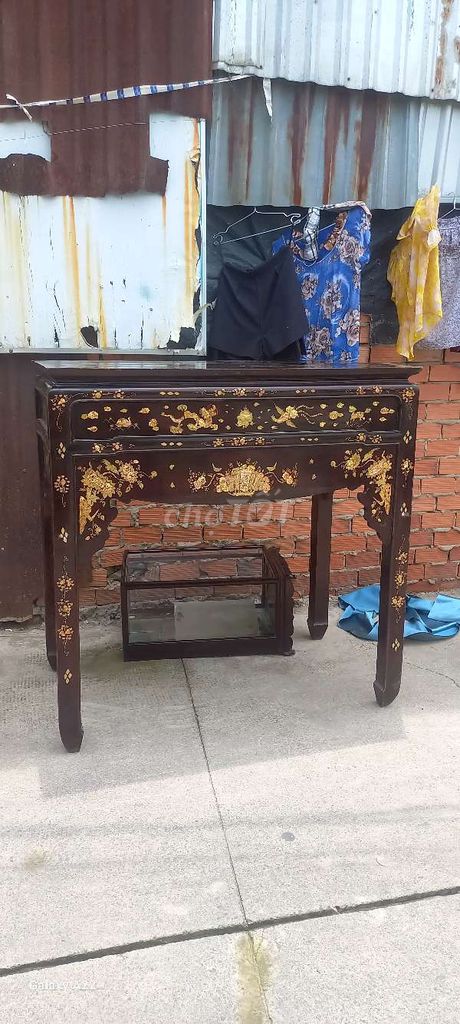 Tủ thờ xưa