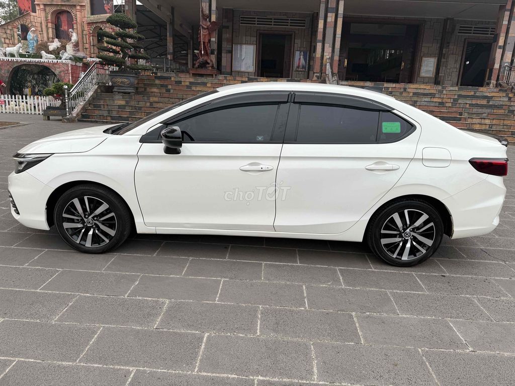 Honda City 2021 RS Trắng 29000 km. Mua bán Ô tô tại Huyện Trảng Bom Đồng Nai được đăng bởi Đinh Thiện hình 7