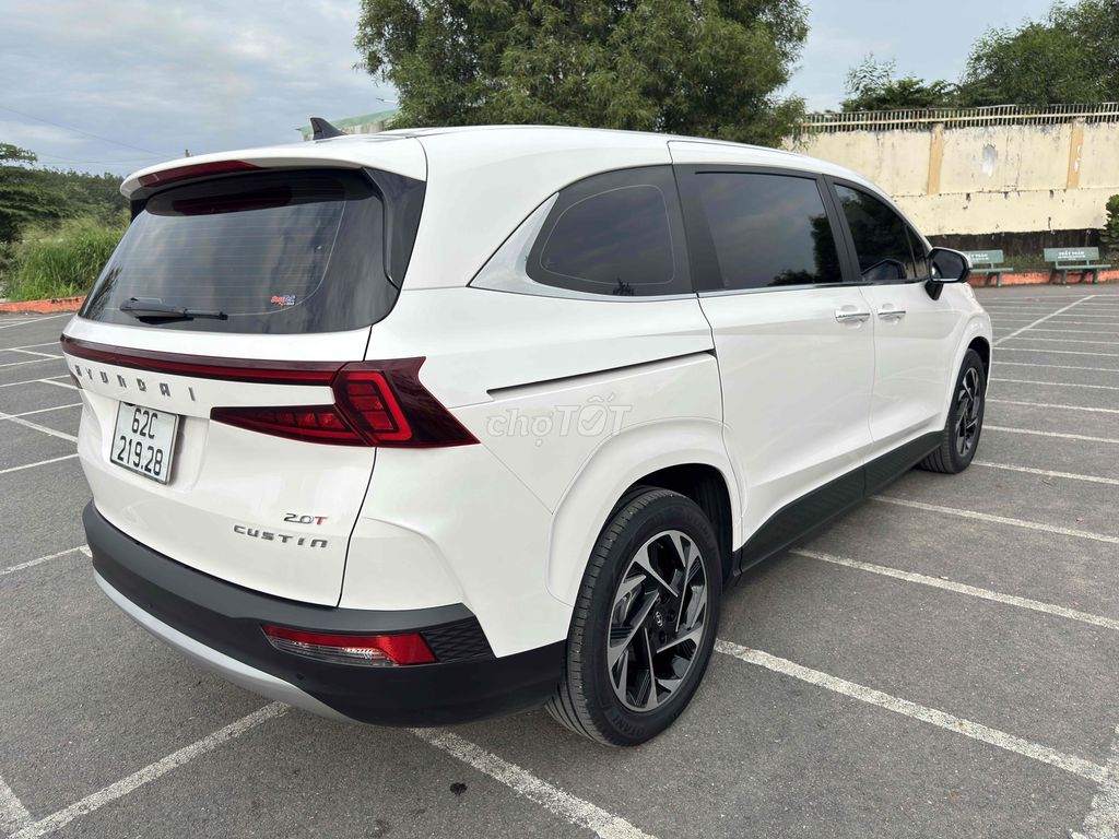 Hyundai Custin 2023 Cao Cấp 2.0T - 60 km. Mua bán Ô tô tại Quận 12 Tp Hồ Chí Minh được đăng bởi Nguyen van nhut hình 5