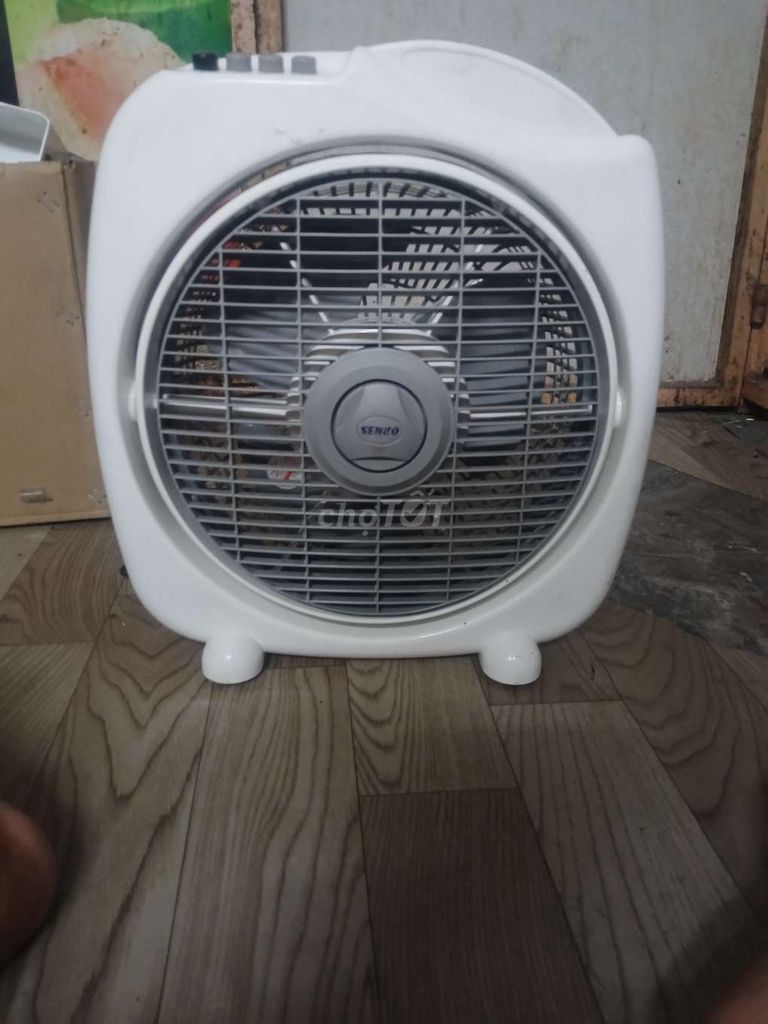 Quạt hộp Senko B3 Trắng 3 tốc độ. Mua bán Quạt tại Quận 10 Tp Hồ Chí Minh được đăng bởi Dung Le Chi hình 1