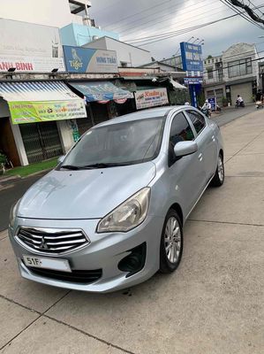 Mitsubishi Attrage  xám Bạc 5 chỗ 152178 km