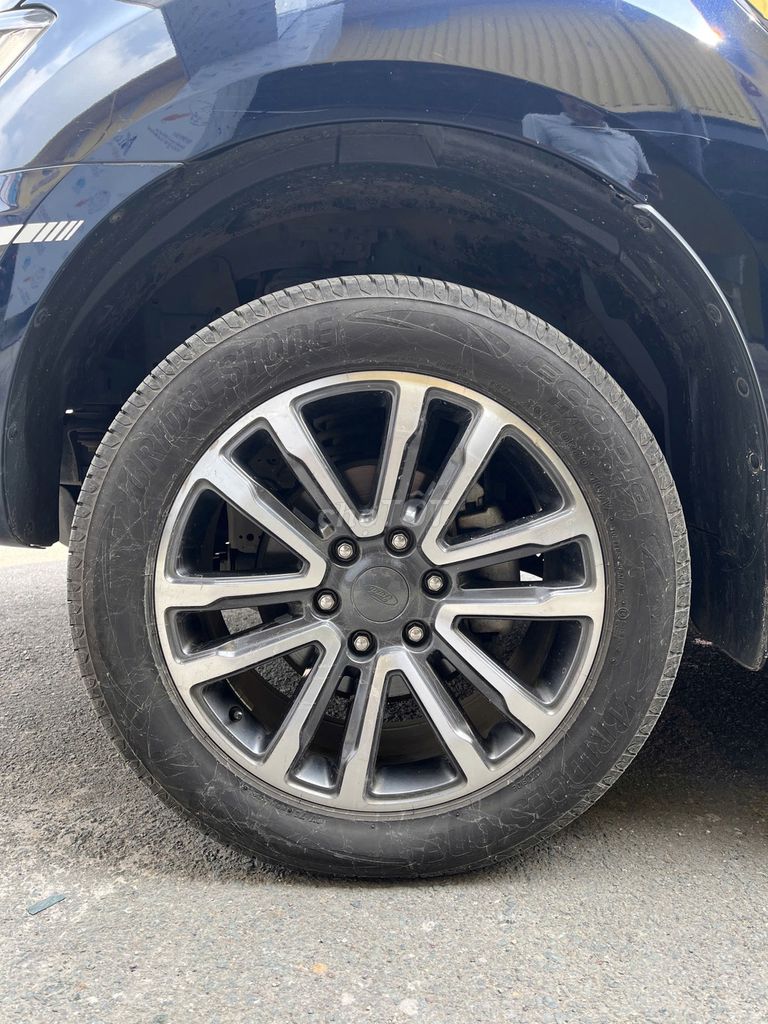 FORD EVEREST TITANIUM 2.0 4X2 AT 2021 CTY XUẤT HĐ. Mua bán Ô tô tại Quận Bình Thạnh Tp Hồ Chí Minh được đăng bởi Hiếu hình 15