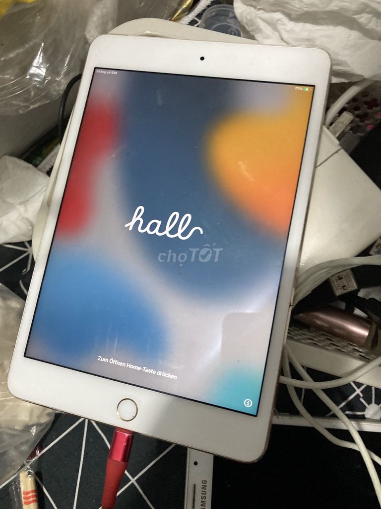 Apple iPad Mini 4 128GB Vàng sim 4G wifi. Mua bán Máy tính bảng tại Quận 12 Tp Hồ Chí Minh được đăng bởi Dug hình 1