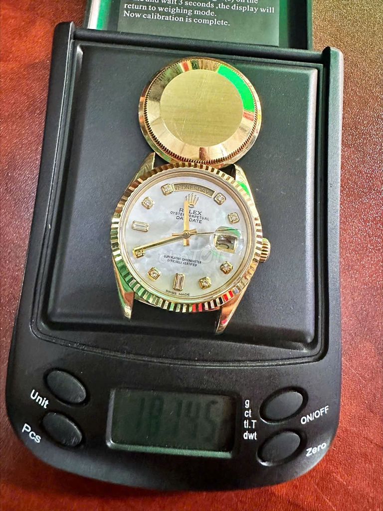 Rô. Lết. Day.Date, sử dụng máy cal.3035 Thuỵ Sỹ.GL