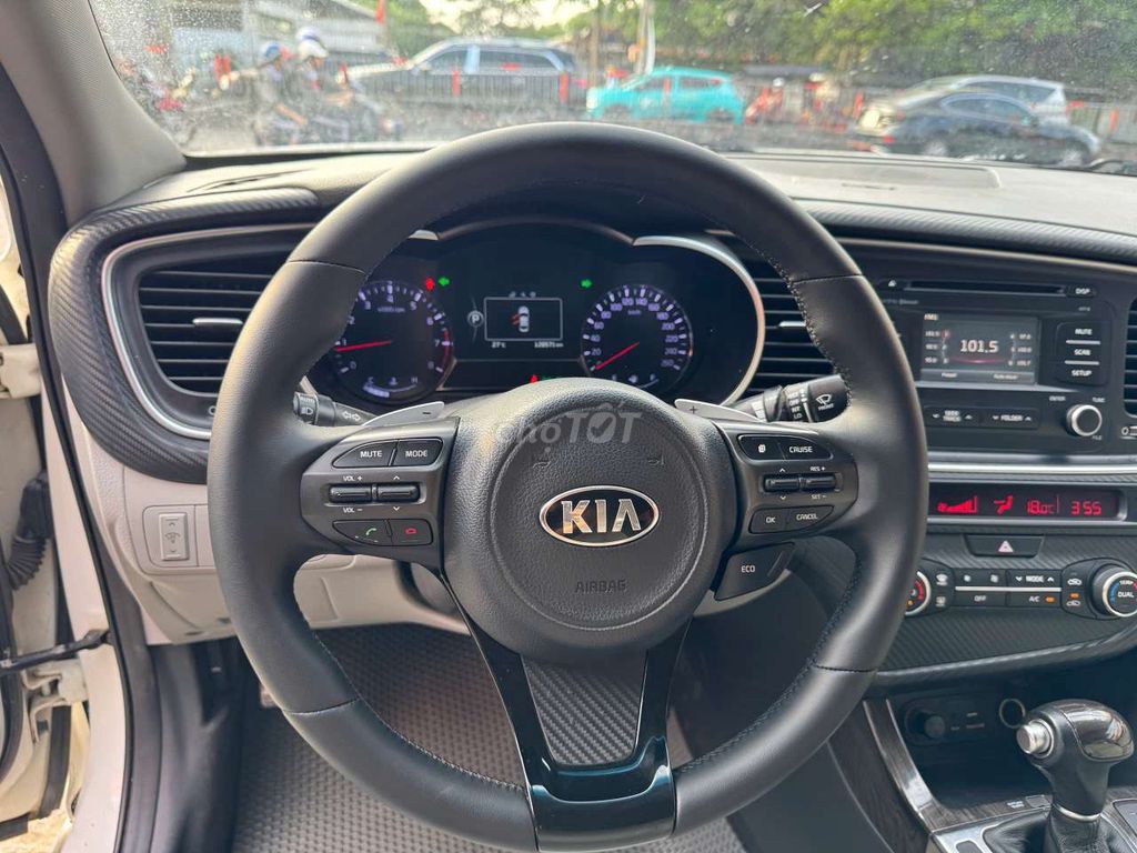 Kia Optima 2014 2.0L, số tự động,màu trắng. Mua bán Ô tô tại Quận Bình Tân Tp Hồ Chí Minh được đăng bởi Son Do hình 6