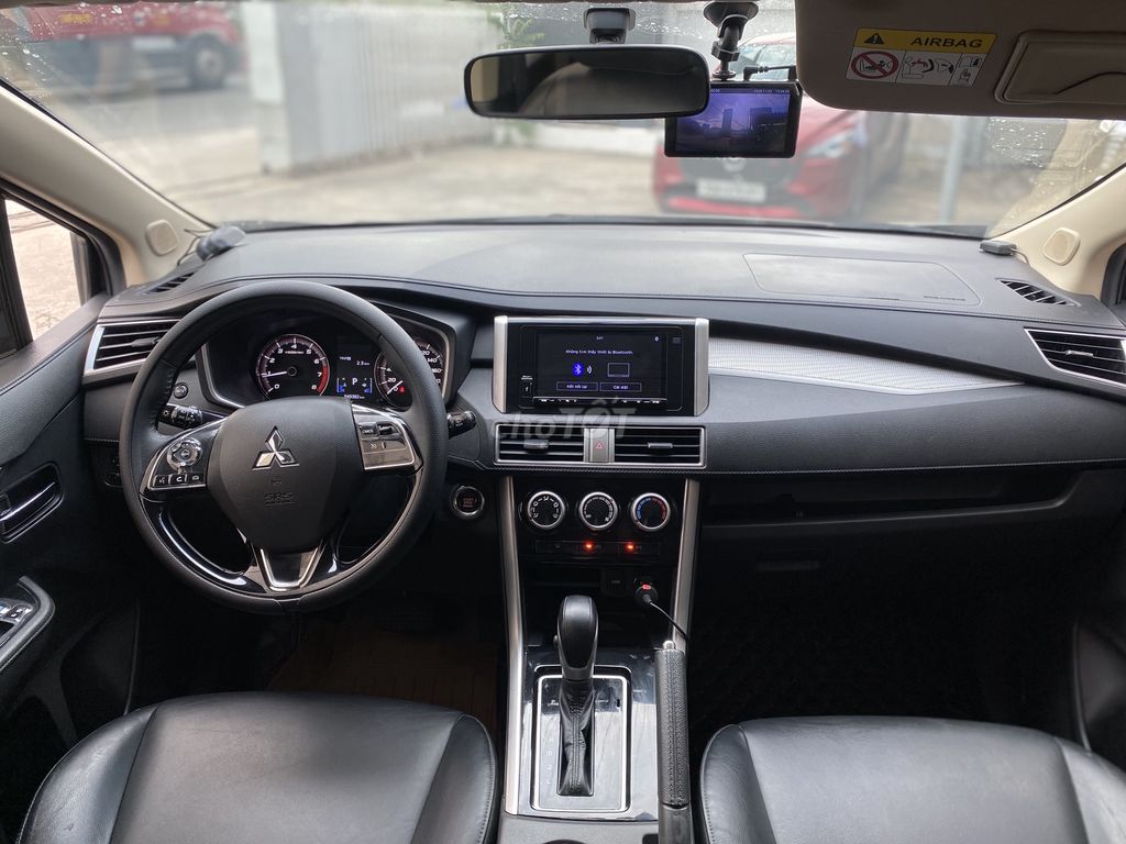 XPANDER AT ĐEN 2020 BẢN NHẬP KHẨU ODO 49.000KM. Mua bán Ô tô tại Quận 12 Tp Hồ Chí Minh được đăng bởi Hoài Vũ Xe Cũ hình 5