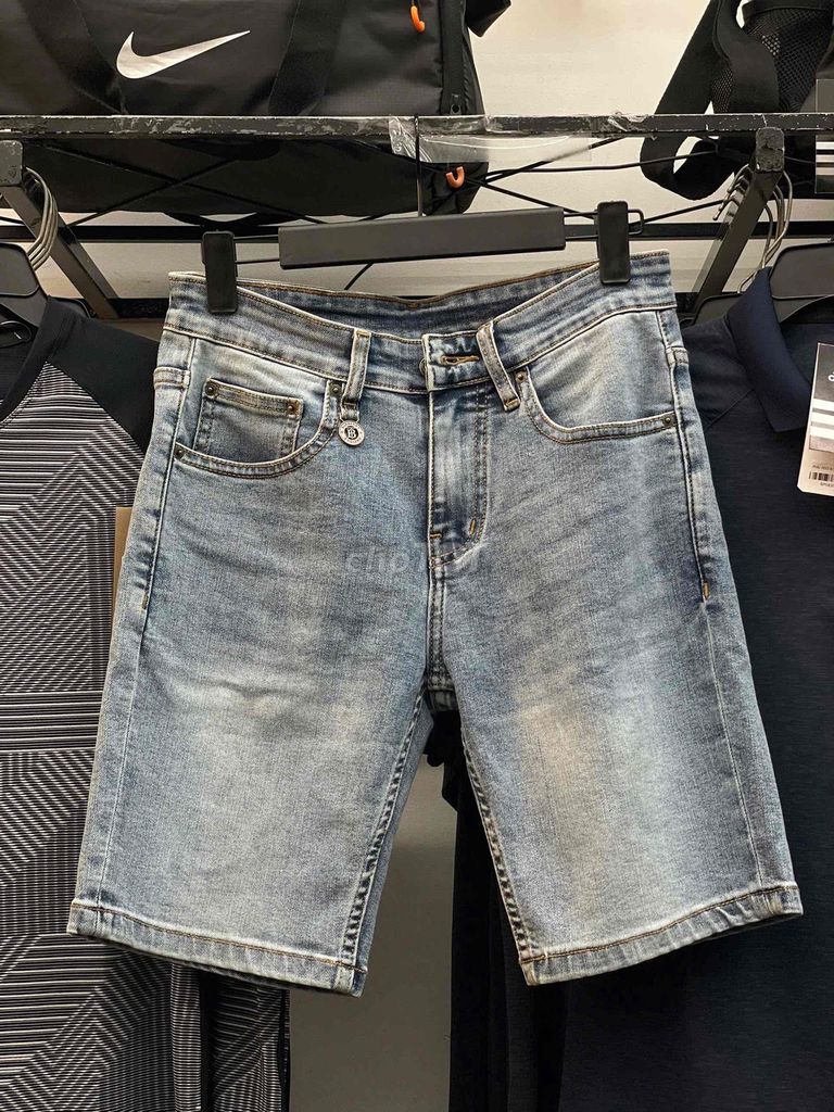 Quần short jean nam Burberry Jean co giãn. Mua bán Quần áo tại Thành phố Thủ Đức Tp Hồ Chí Minh được đăng bởi Nguyễn Ngô Thanh Tuyền hình 1