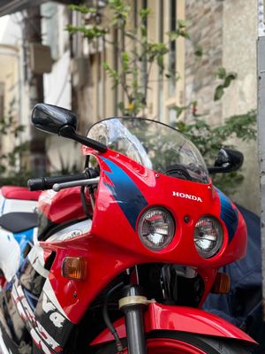 VFR 400Cc Máy Nhông Cam Chuẩn Xe Sưu Tầm. Mua bán Xe máy tại Quận Gò Vấp Tp Hồ Chí Minh được đăng bởi Phát Phú