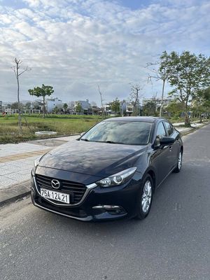Mazda 3 2018 1.5 AT Sedan - 80000 km