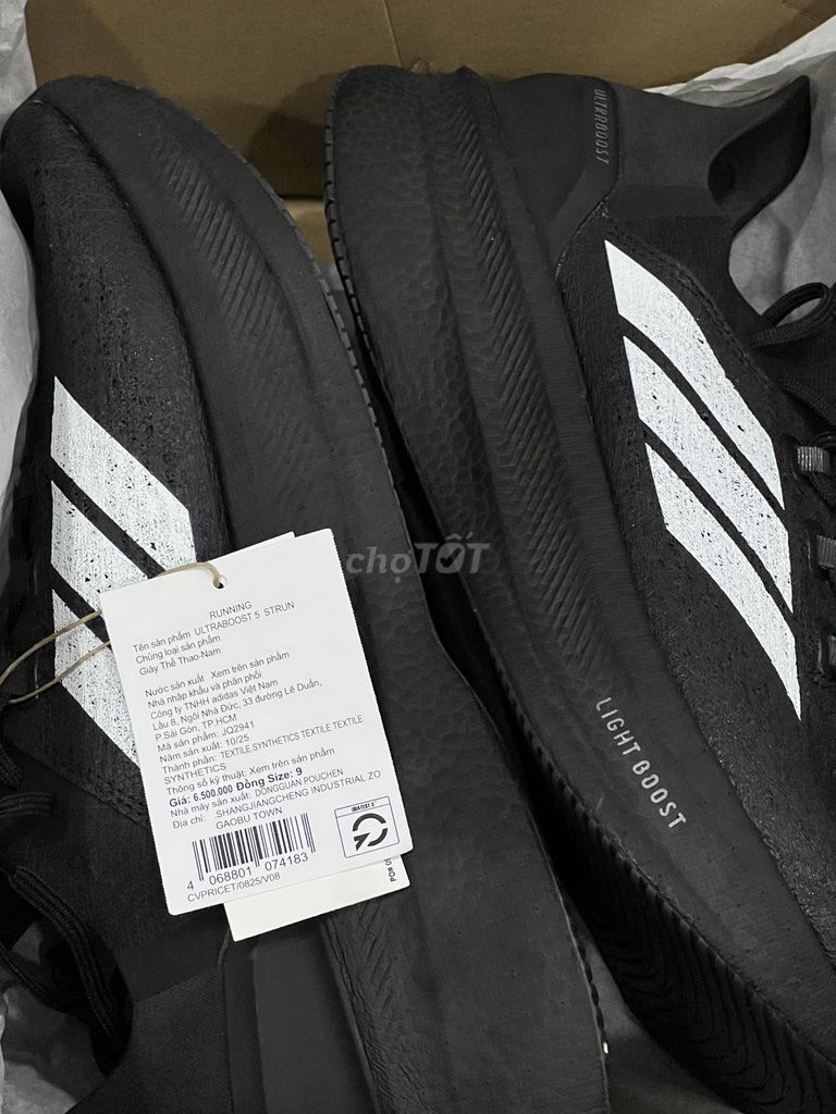 Giày chạy bộ Adidas Ultra Boost 5 Strung 43. Mua bán Giày dép tại Huyện Nhà Bè Tp Hồ Chí Minh được đăng bởi Trần Minh Toàn hình 1