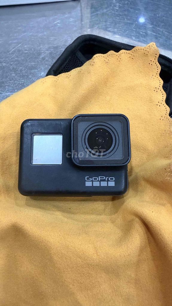 Máy quay GoPro Hero 7 Black Đen. Mua bán Máy ảnh, Máy quay tại Quận 3 Tp Hồ Chí Minh được đăng bởi sĩ  hình 1