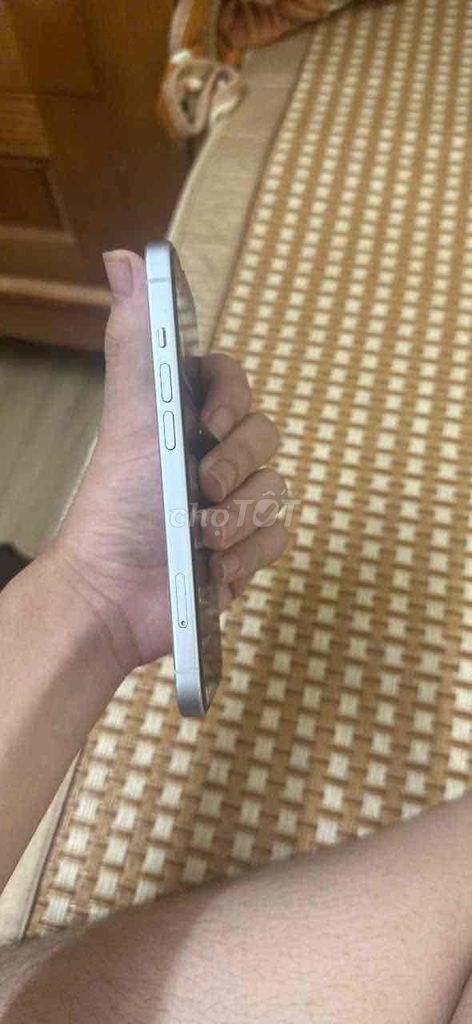 Apple iPhone 15 Lock 128GB Trắng. Mua bán Điện thoại tại Quận Ba Đình Hà Nội được đăng bởi Chí Thành hình 1