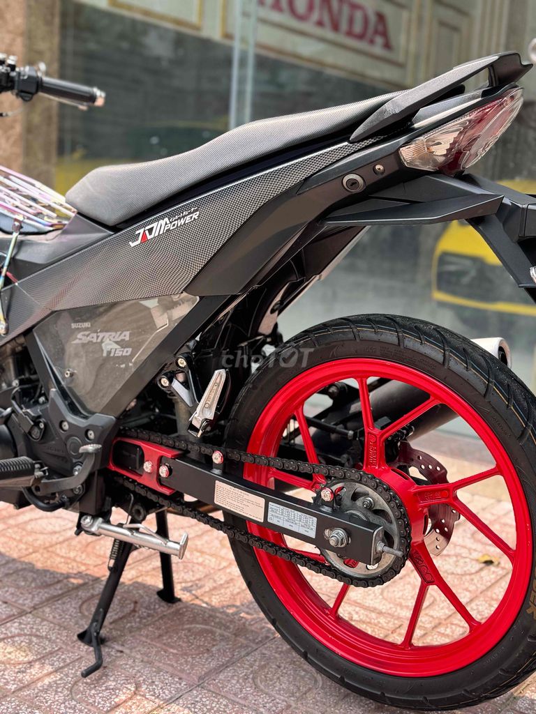 Suzuki Satria 2020 Đen Đỏ Zin êm. Mua bán Xe máy tại Thành phố Dĩ An Bình Dương được đăng bởi Trần Trọng hình 4