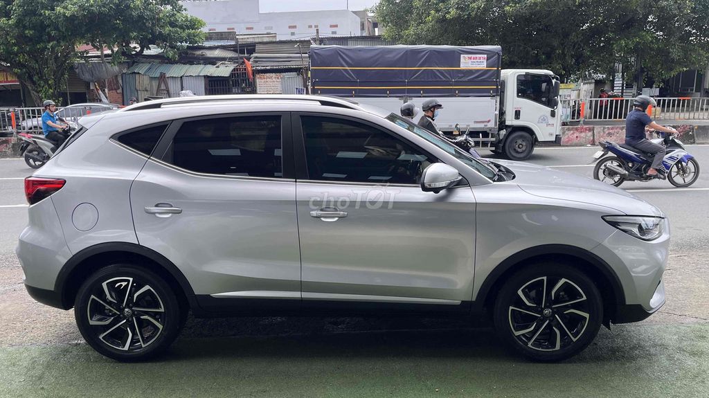 MG MGZS 2022 Luxury 1.5 AT 2WD - 47000 km. Mua bán Ô tô tại Thành phố Thủ Đức Tp Hồ Chí Minh được đăng bởi Khoa Nguyen Mua Bán Suzuki Miền Nam hình 12