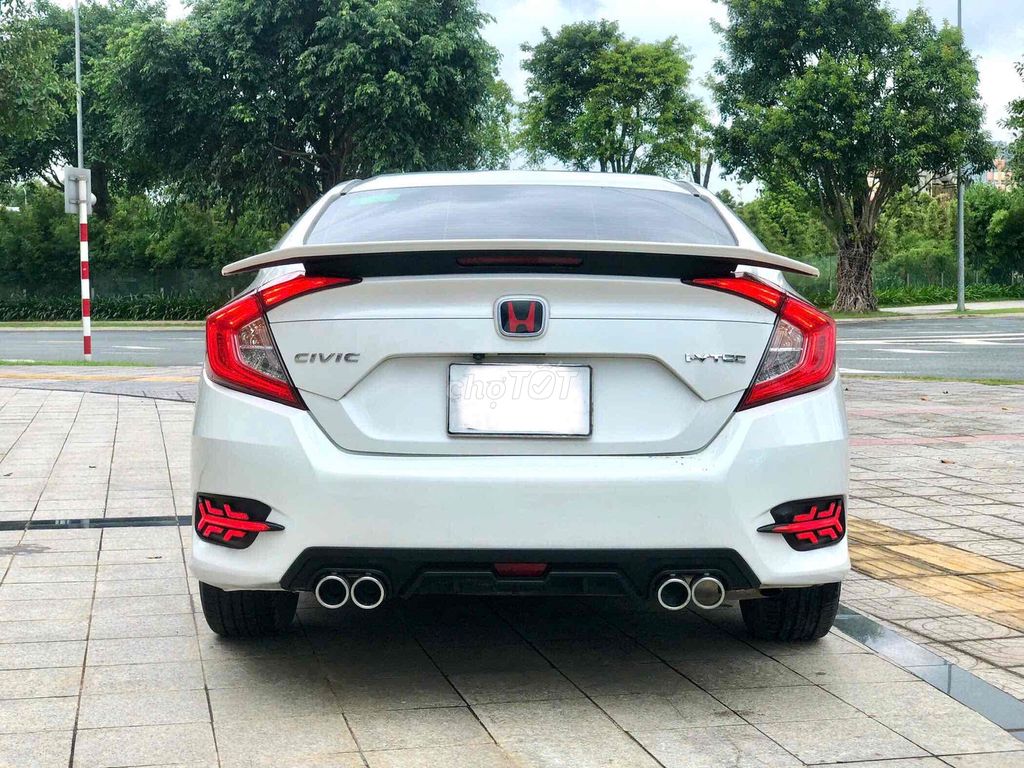 Honda Civic 2019 G 1.8 AT - 60000 km. Mua bán Ô tô tại Quận Gò Vấp Tp Hồ Chí Minh được đăng bởi nguyễn quốc trinh hình 11