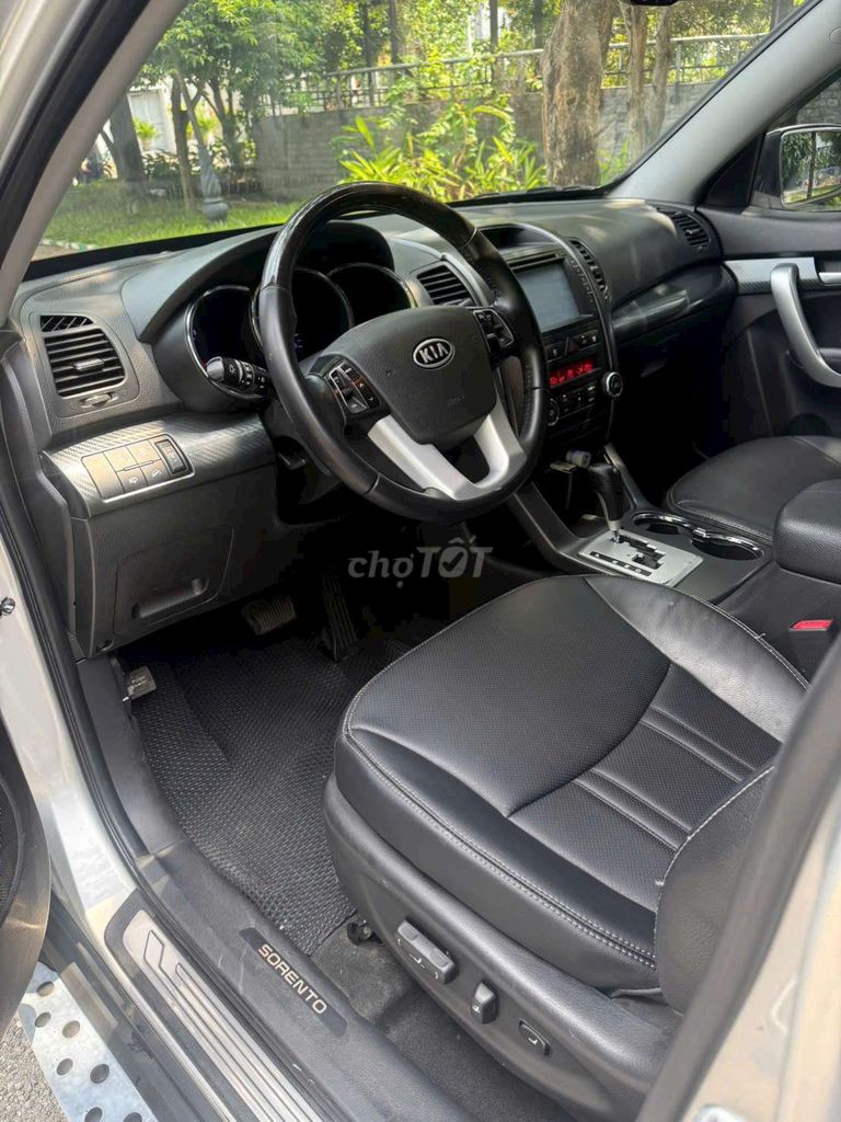 2013 GAT 4WD 2.4 - 138000 km. Mua bán Ô tô tại Quận 5 Tp Hồ Chí Minh được đăng bởi Triệu Phú  hình 5