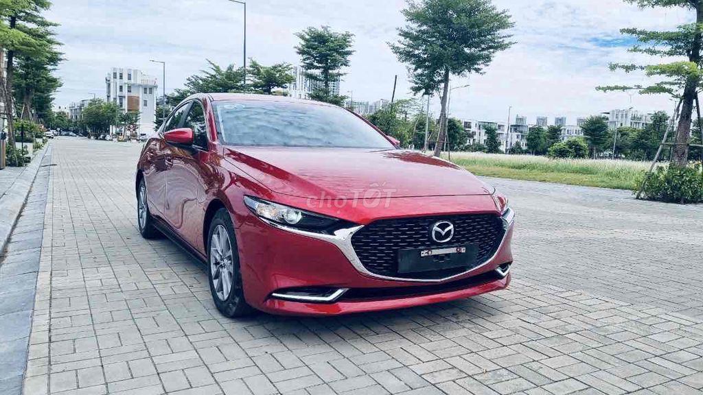 Mazda 3 2020 Sedan 1.5L Luxury - 68000 km