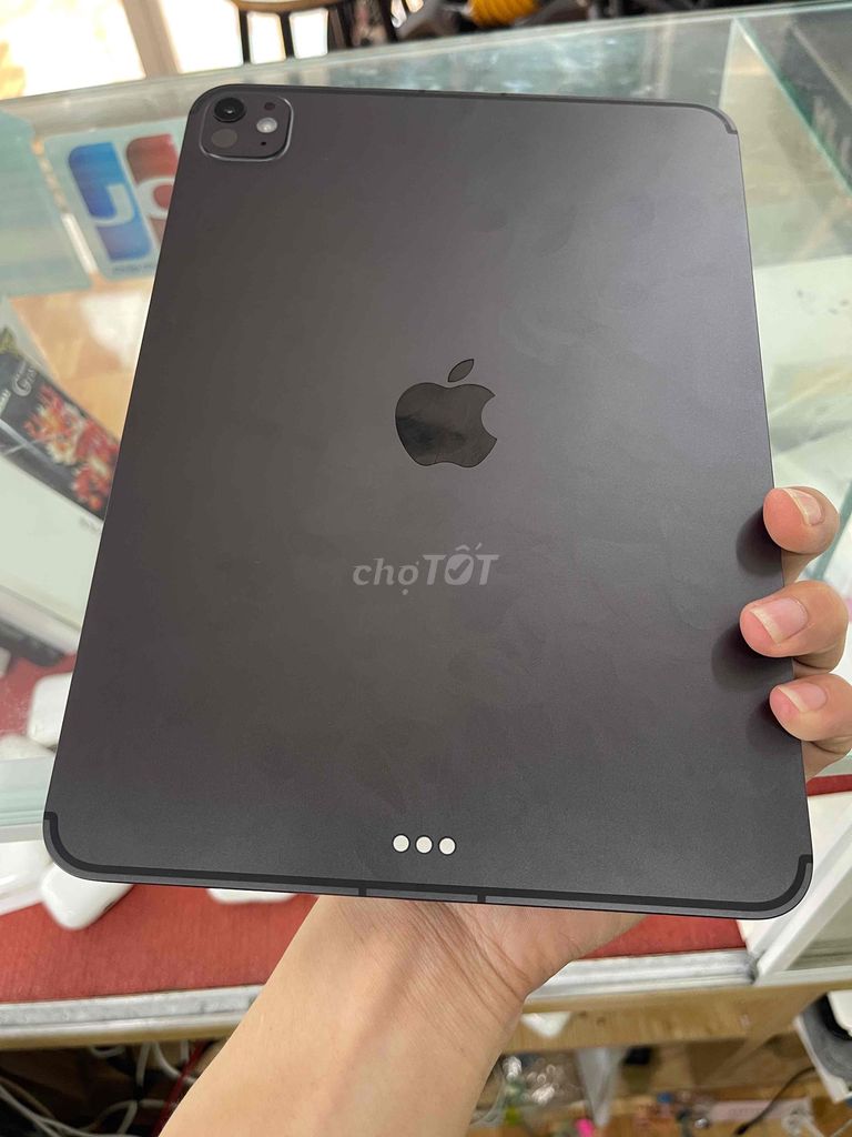 Apple iPad Pro 11 inch M5 256GB 5g sạc 4 lần full. Mua bán Máy tính bảng tại Quận Bình Thạnh Tp Hồ Chí Minh được đăng bởi Đông Mobile hình 1