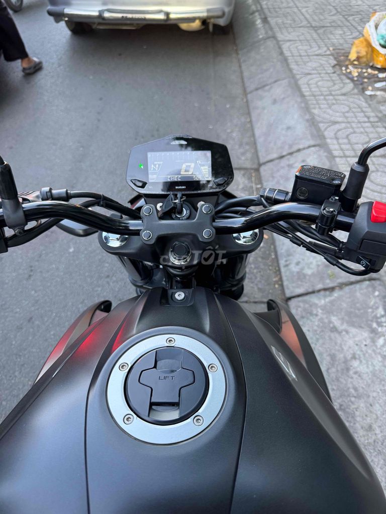 Suzuki Gixxer 250cc odo 2km như xe thùng Bstp. Mua bán Xe máy tại Quận Bình Tân Tp Hồ Chí Minh được đăng bởi Lộc Trần hình 4