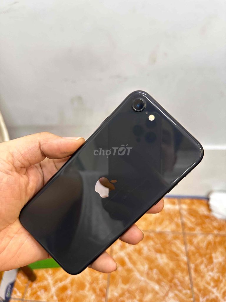 Apple iPhone SE 2020 64GB Đen. Mua bán Điện thoại tại Thành phố Long Xuyên An Giang được đăng bởi TL Mobile hình 1