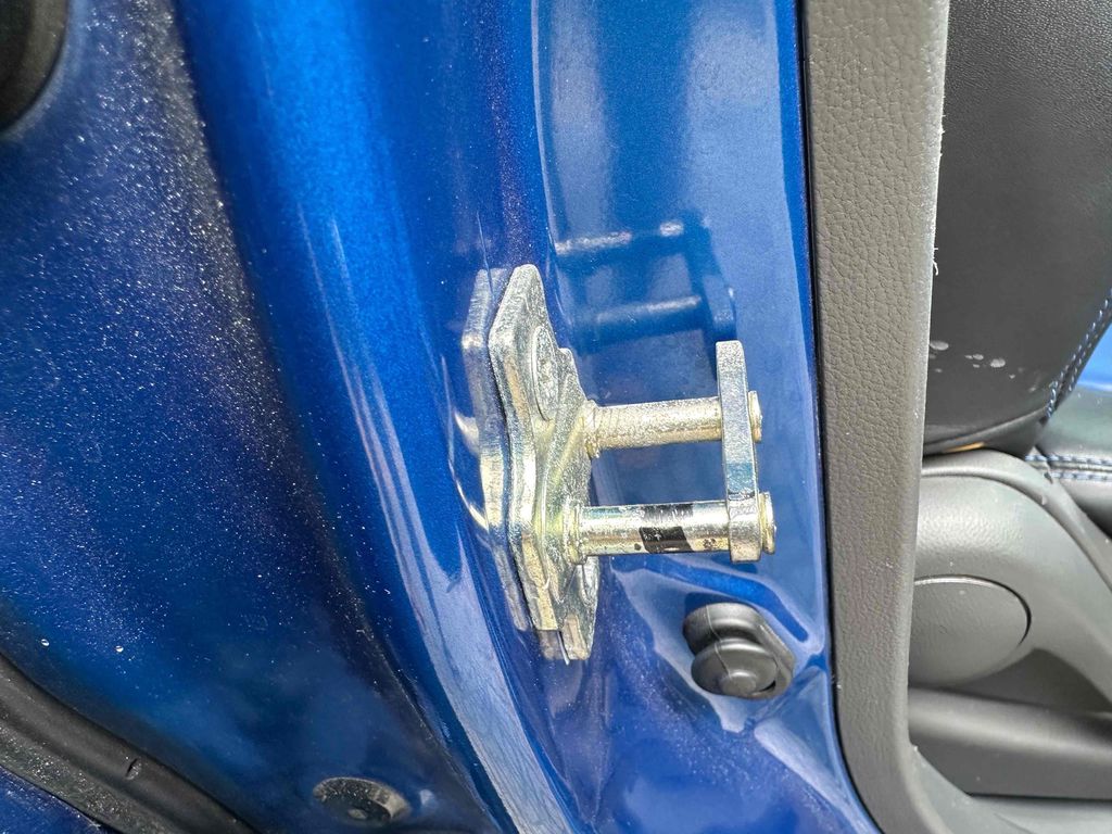 Chevrolet Spark 2013 LTZ 1.0 - 100000 km. Mua bán Ô tô tại Thành phố Bến Tre Bến Tre được đăng bởi Phương Bến Tre hình 14