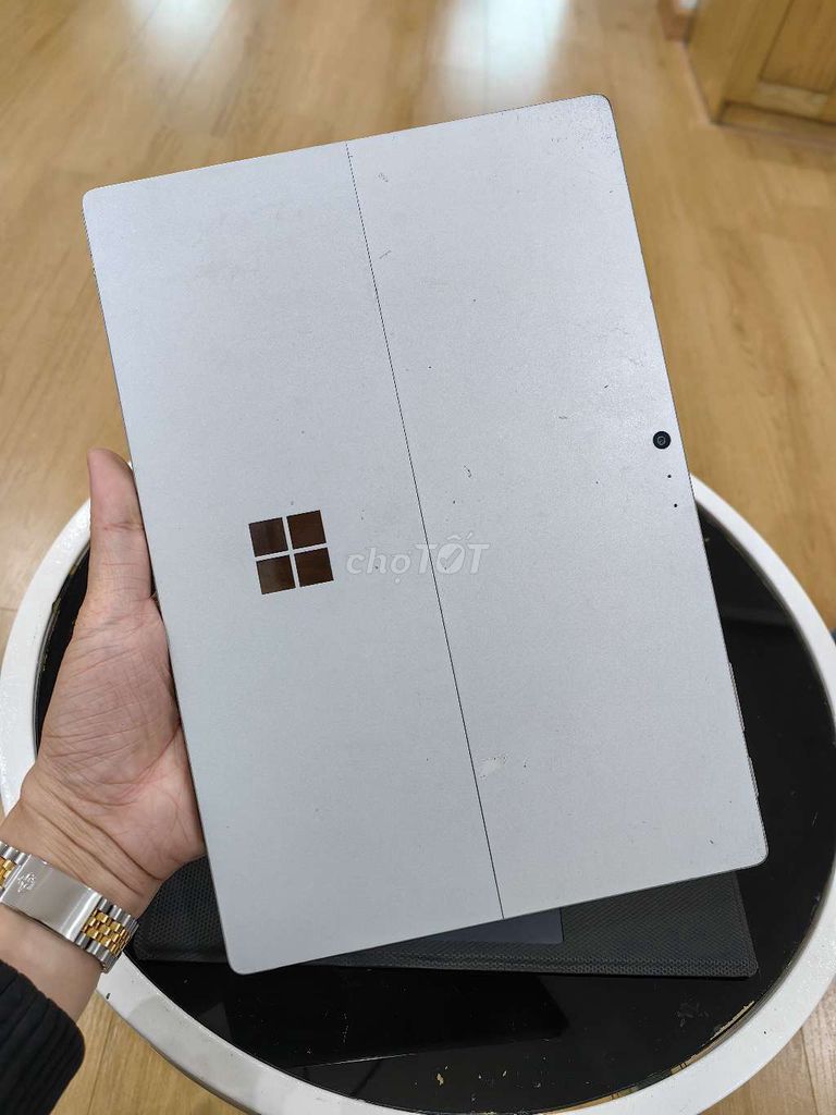 Microsoft Surface Pro 6 i5 8GB/256GB. Mua bán Laptop tại Quận Hoàng Mai Hà Nội được đăng bởi Nguyễn Huynh hình 1